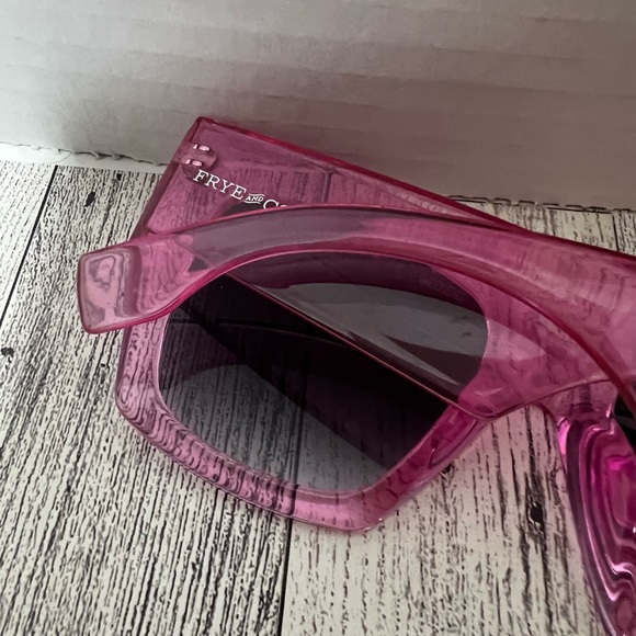 Women’s Frye & Co. Pink Oversized Square Frame 100% UV Sunglasses - Picture 3 of 6